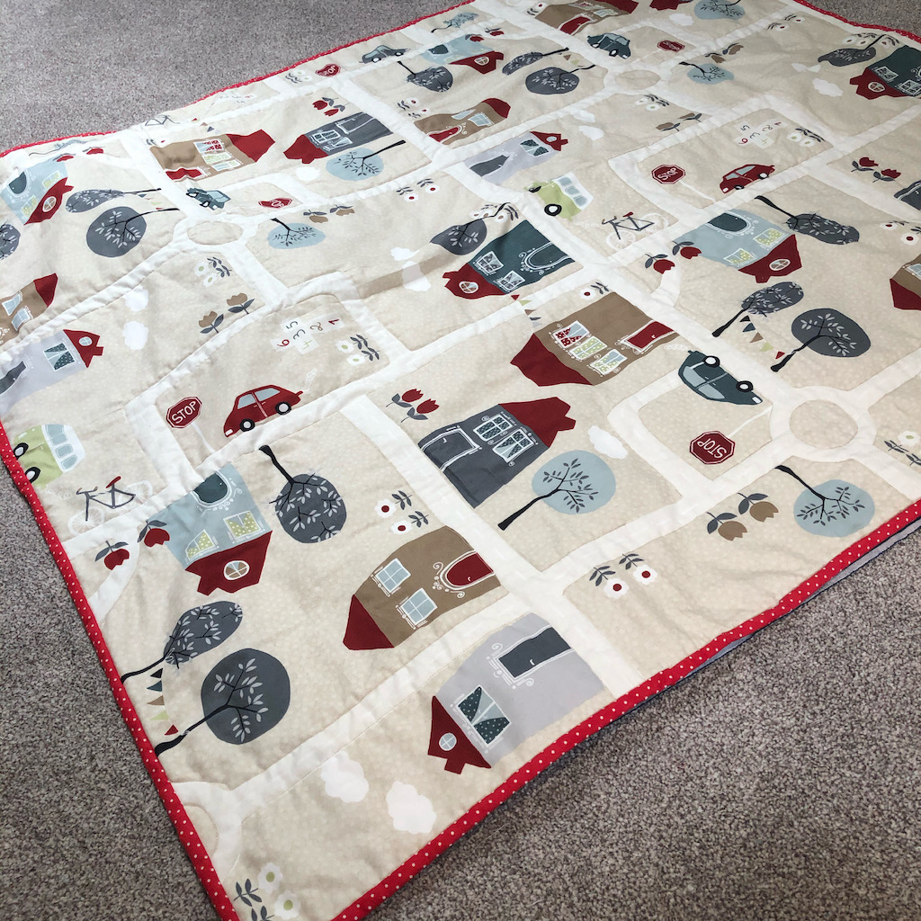 play town quilt